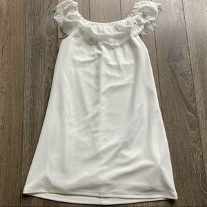 Forever 21 White Dress. Girls Size 13-14.